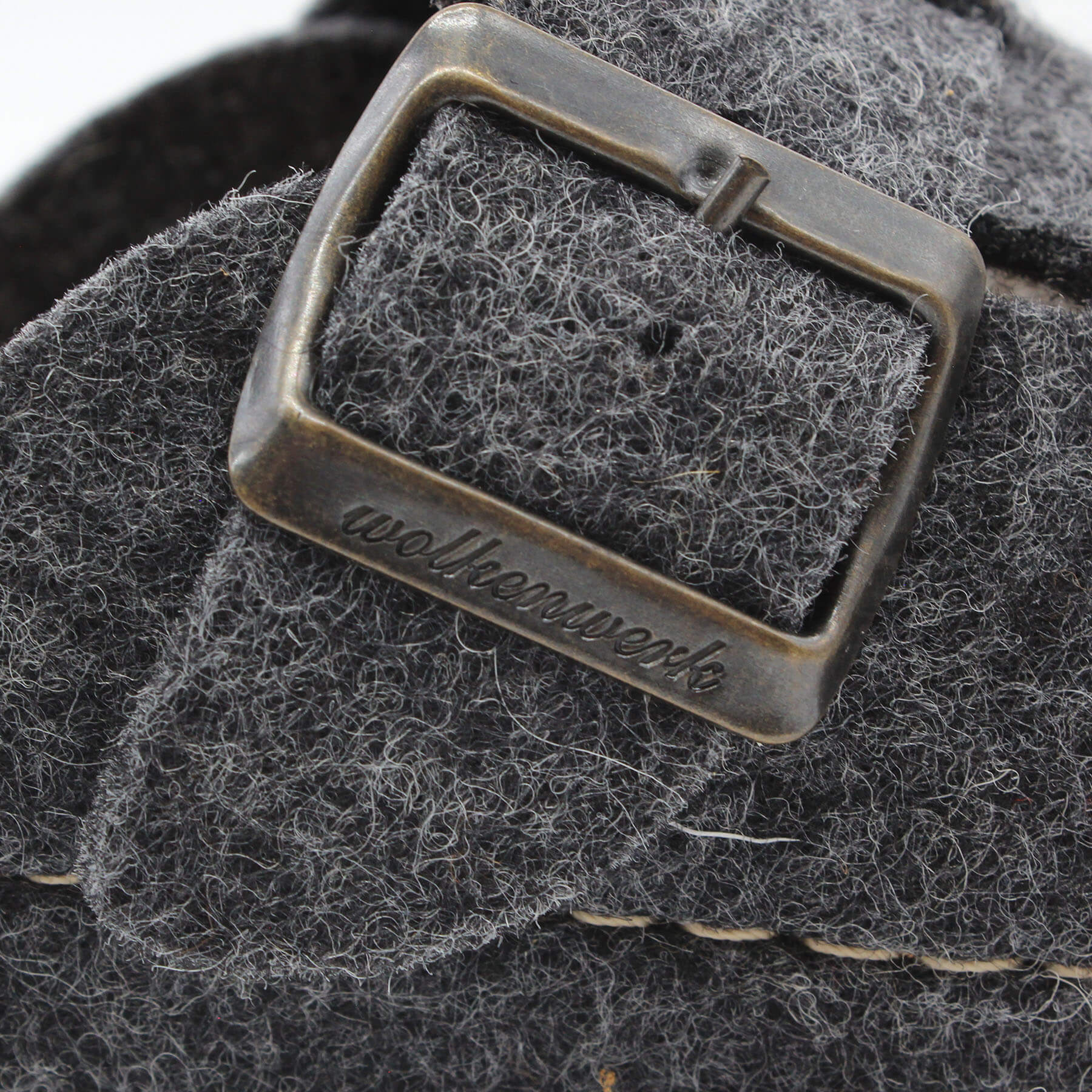 Dosa Borkum - Unisex Wool Felt Slippers - Image 13